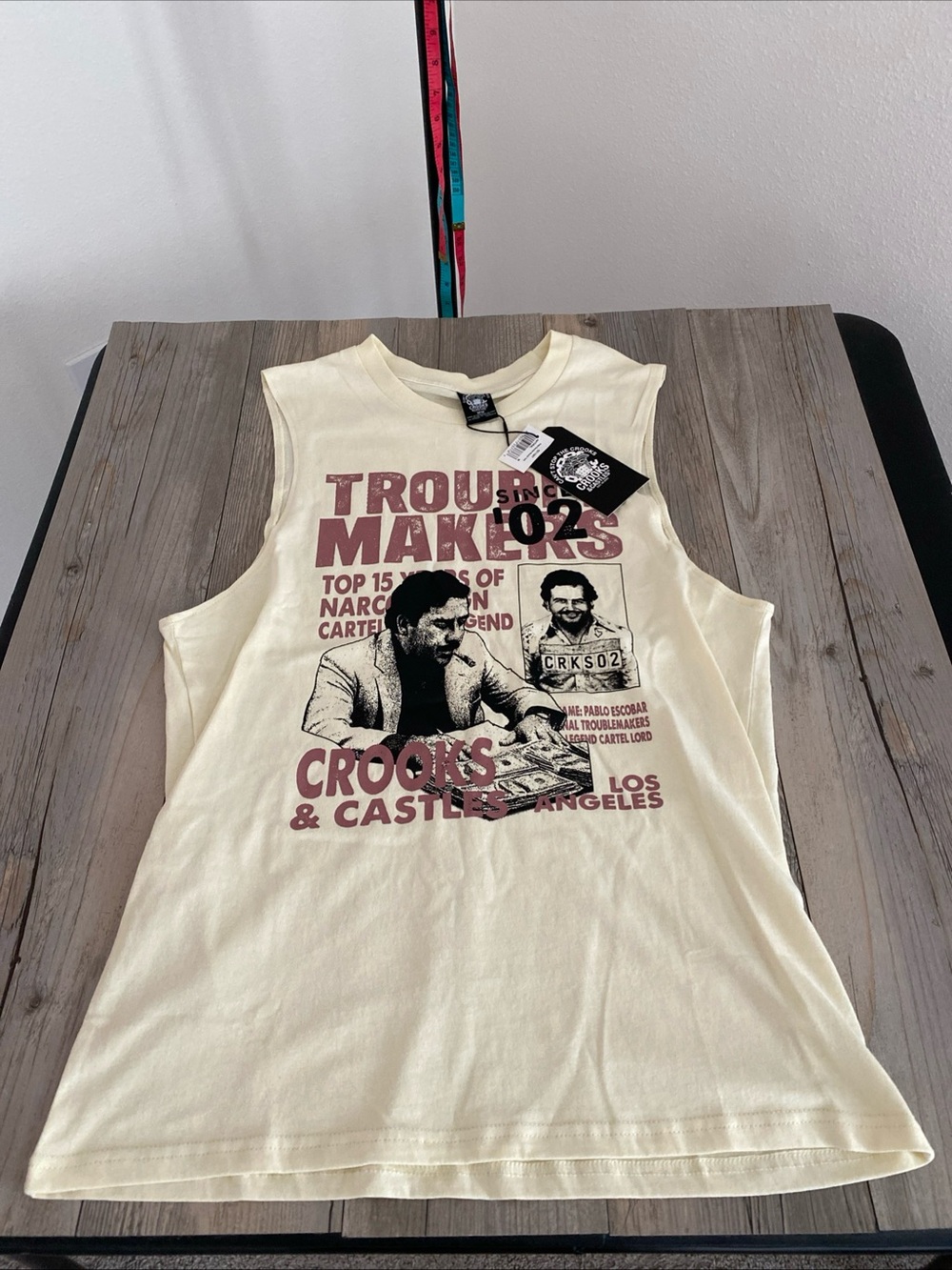 Crooks & Castles Mens Pablo Escobar Muscle Tank Top Medium NWT